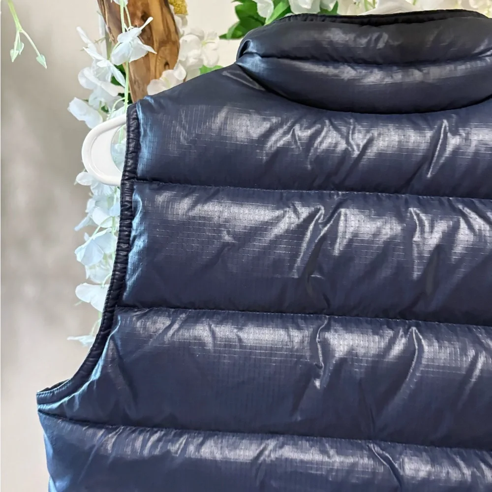 J. Crew Navy Puffer Vest 💙